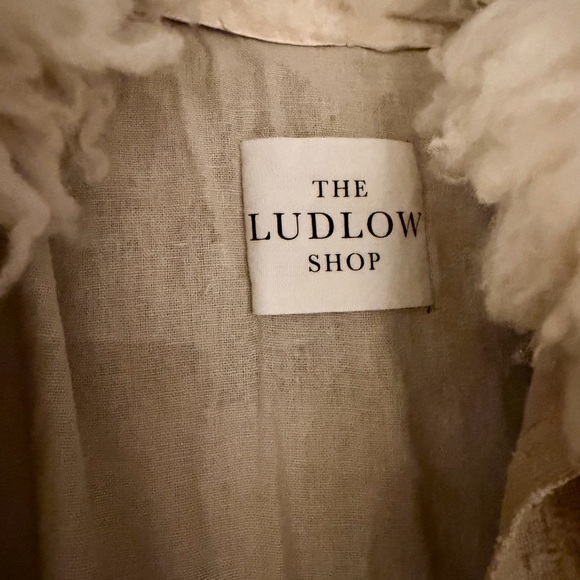 Stylish Cream and Black Women's Coat - Picture 3 of 6